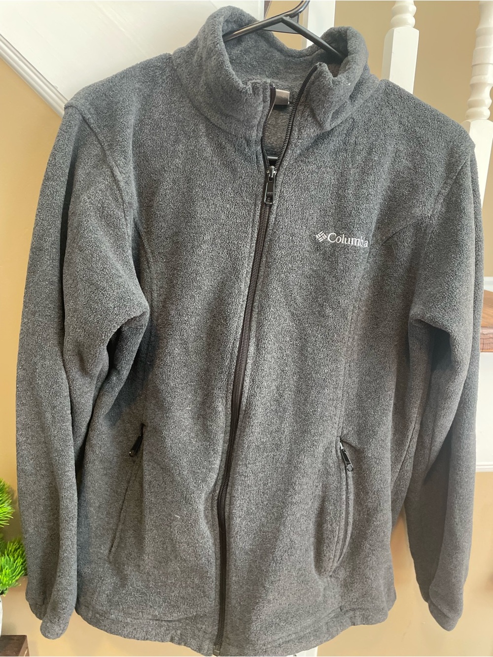 Columbia Dark Gray Fleece Zip Jacket
